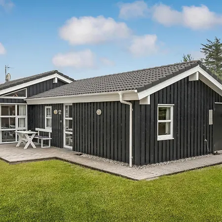 Cozy Home In Lokken With Sauna